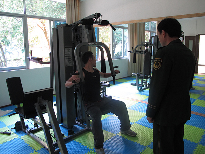 室内健身器材,单位健身器材,健身器材十大品牌-广西leyu.乐鱼体育健身器材有限公司